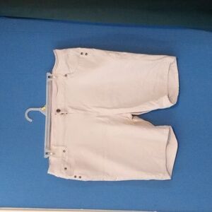 Sabrina Lauren Bermuda shorts